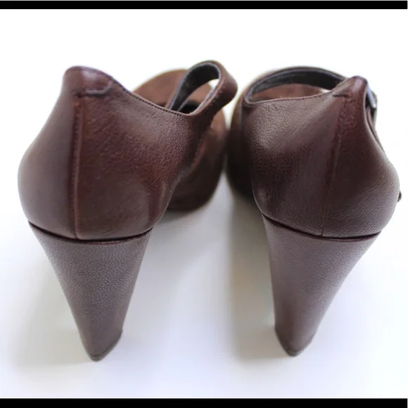 Gianni Bini Mary Jane Brown Suede/Leather Heels - Picture 2 of 8